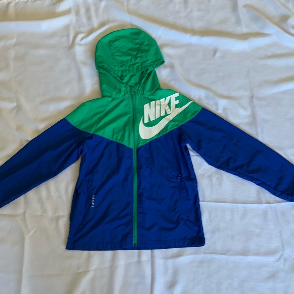 New nike boys green and blue windbreaker